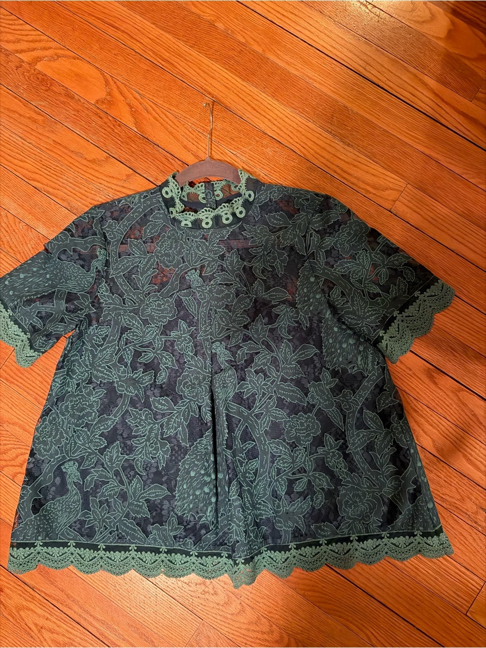 HD in Paris dark green blouse with Mint Green Lace